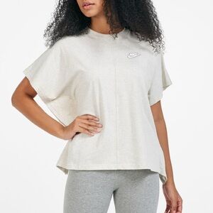 Nike - Light Heather Grey Sportswear Earth Day Top
